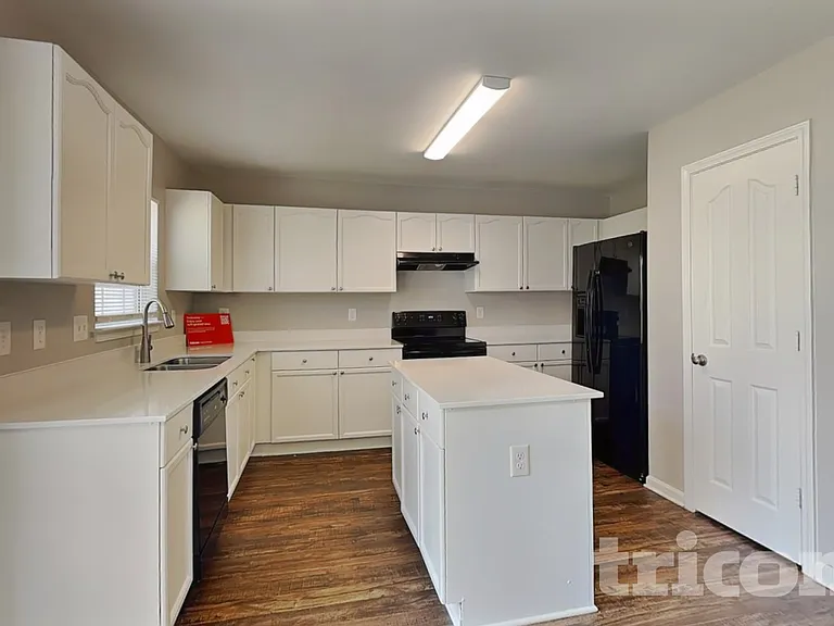 5251 Grays Ridge Dr — Photo 9