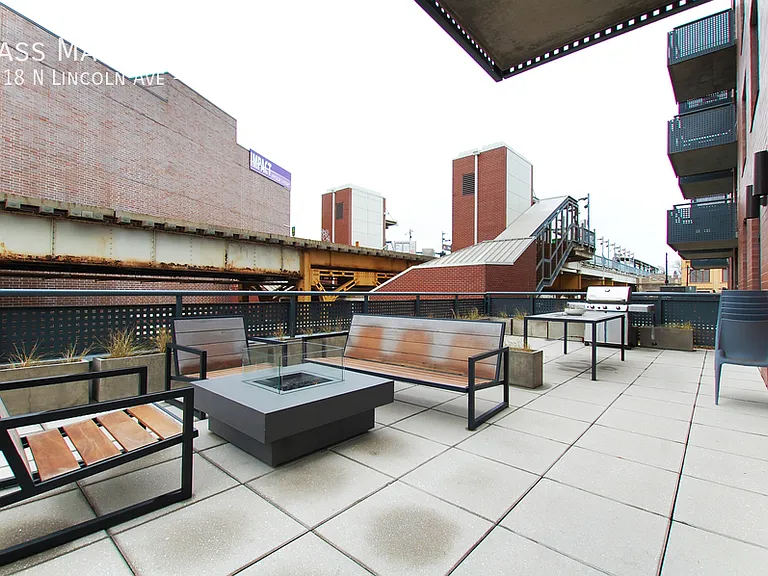 3418 N Lincoln Ave #205 — Photo 26