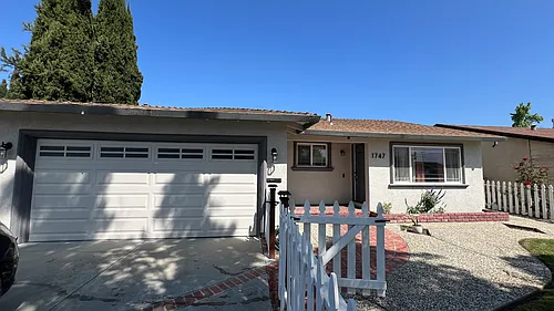 1747 Vistaglen Dr Photo 1