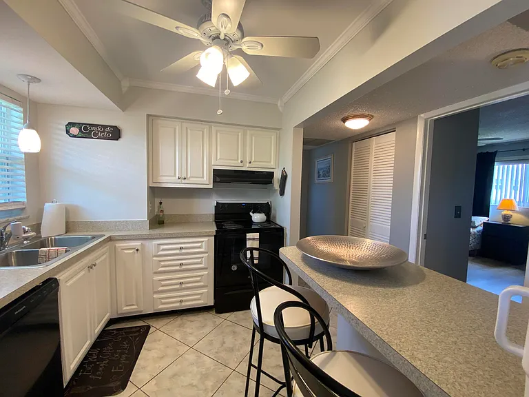 715 Lori Dr #304 — Photo 18
