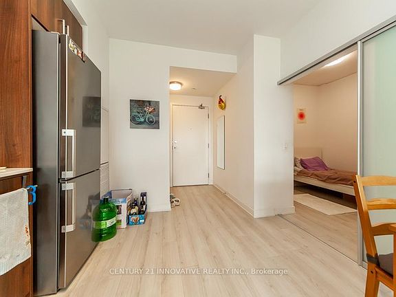 3rd image of 681 Yonge St #221