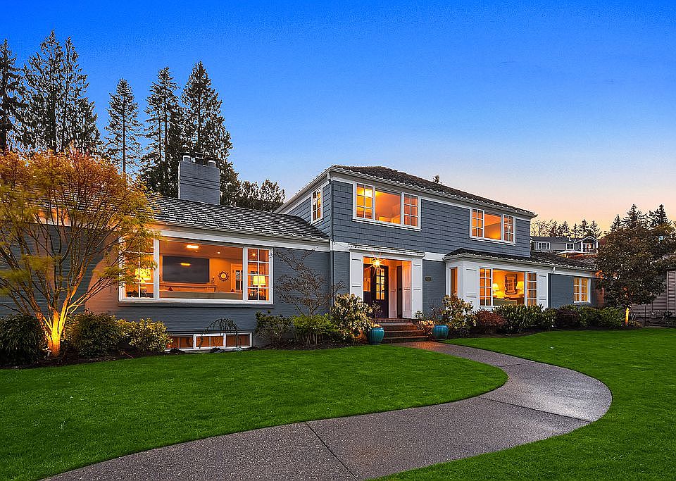 1st image of 4505 54th Ave NE