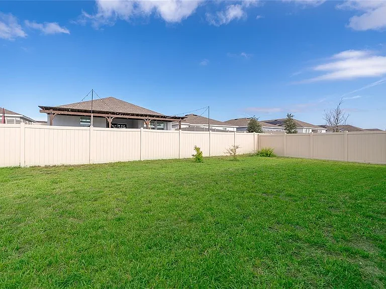 2366 White Cedar Way — Photo 24