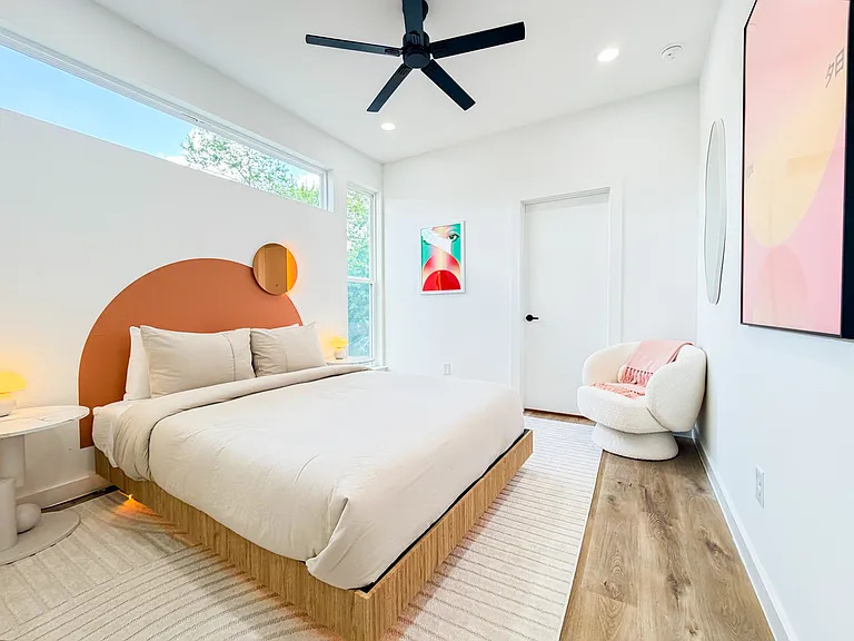 5727 Riverside Dr — Photo 24