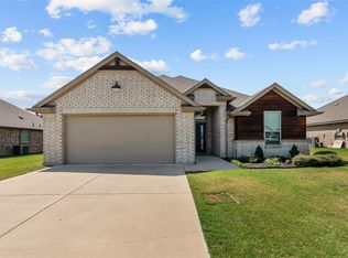 209 Rees Ave, Godley, TX 76044