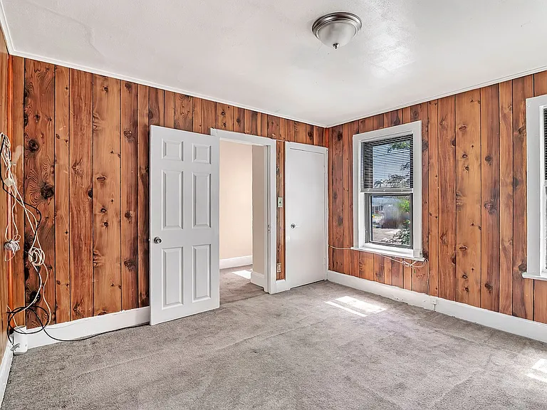 1778 E State St — Photo 6