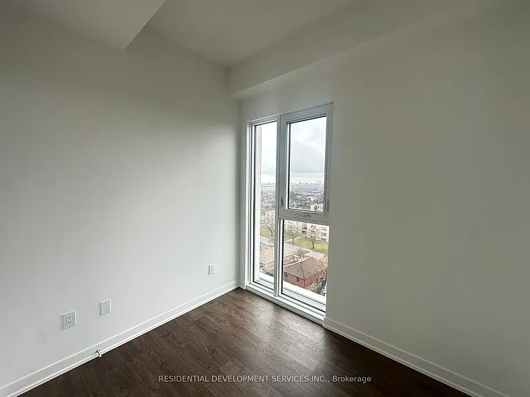 500 Wilson Ave #1110 — Photo 8