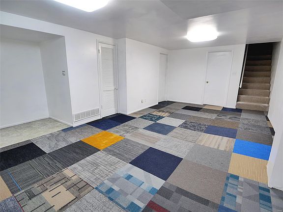 5th image of 2836 Keokuk St