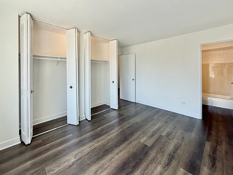 6815 N Sheridan Rd — Photo 21