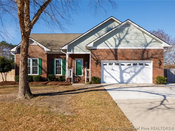 2908 Franzia Dr, Fayetteville, NC 28306