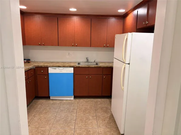4168 Inverrary Dr APT 408, Fort Lauderdale, FL 33319