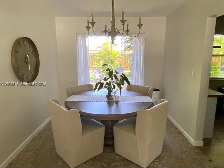 9840 SW 165th Ter — Photo 4