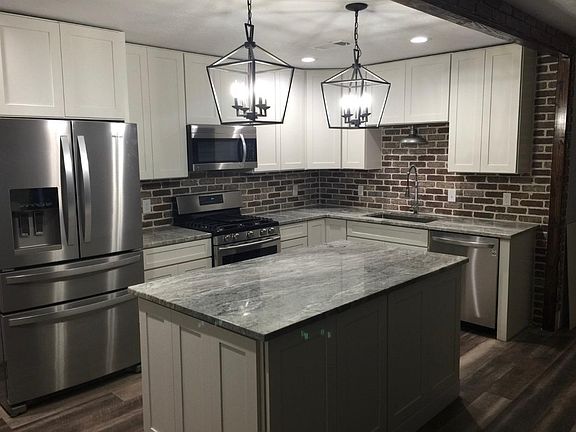 5th image of 514 Landry Dr