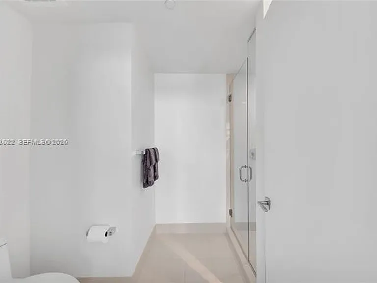 121 NE 34th St #2815 — Photo 28