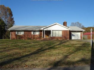318 Central Dr, Culloden, WV 25510