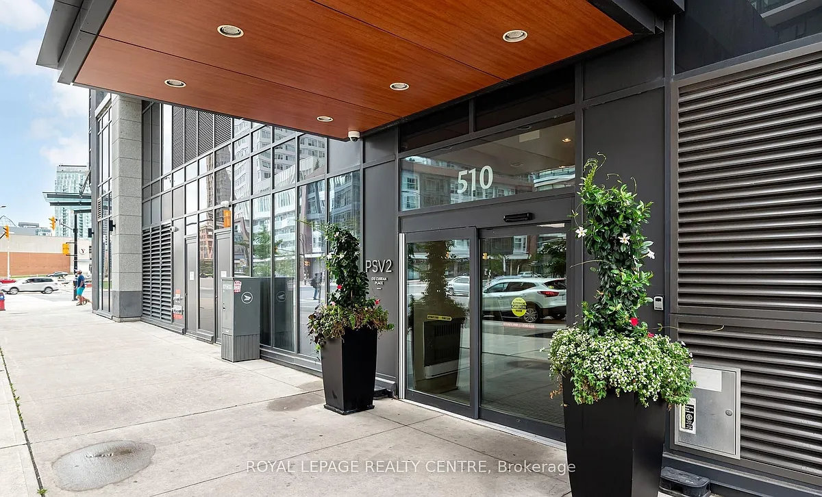 Building Photo - 510 Curran Pl E #1408