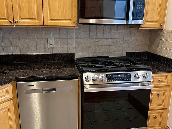 5th image of 32-24 36th St #2
