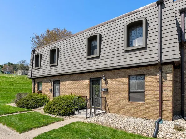625 Country Club Dr APT A2, Newark, OH 43055