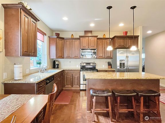 3rd image of 5120 Slate Court SE