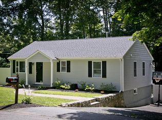 7 Maplewood Rd, Shrewsbury, MA 01545