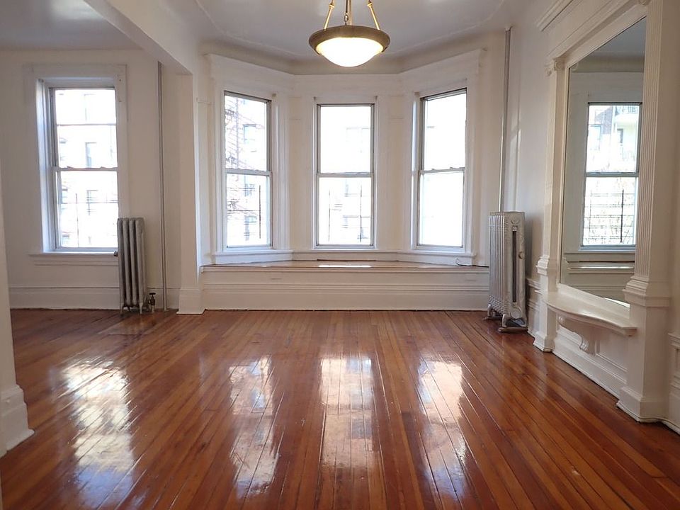 1st image of 60 Martense St #2