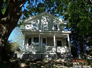 257 E 7th St, Oswego, NY 13126
