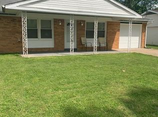 5 Preakness Dr, Saint Peters, MO 63376