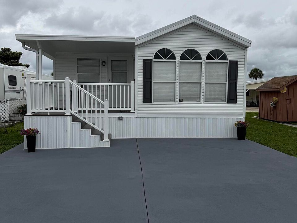 1st image of 5355 SE 65th Terrace