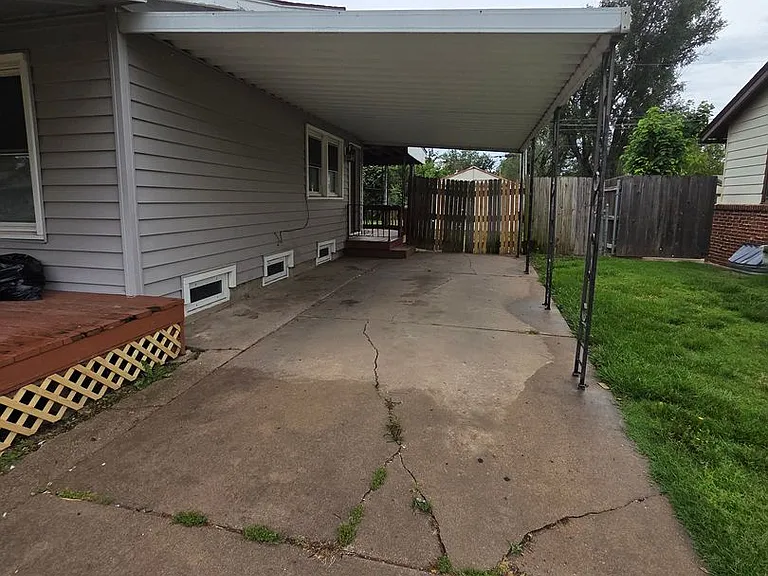 3215 S Chase Ave — Photo 19