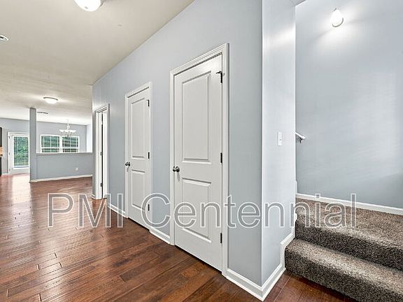3rd image of 3217 Blue Springs Trce NW