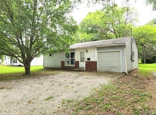 1608 Duncan Ave, Swansea, IL 62226