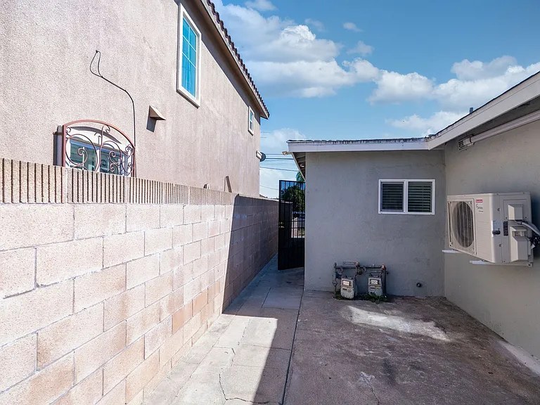 7145 1/2 Watcher St — Photo 16