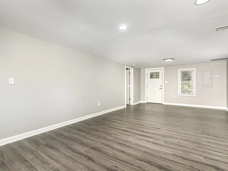 1317 Martin Luther King Jr Blvd #1 — Photo 8