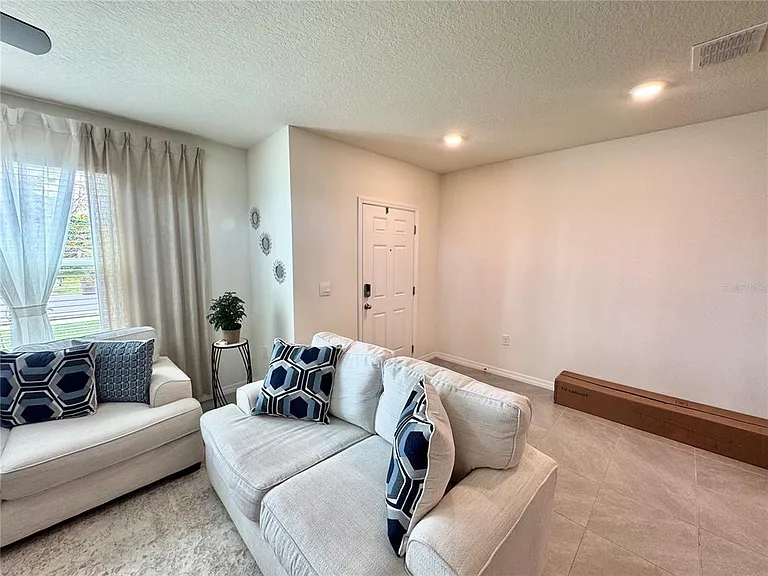 5653 Brosnan Rd — Photo 6
