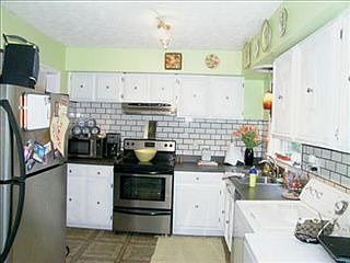 5th image of 2329 Southgate Dr