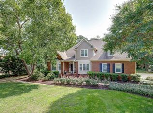 11 Shadow Mist Dr, Simpsonville, SC 29681