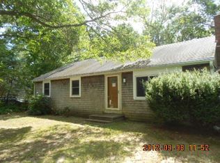 8 Shipwreck Dr, Mashpee, MA 02649