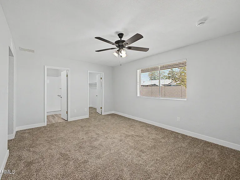 1432 S Oracle — Photo 15
