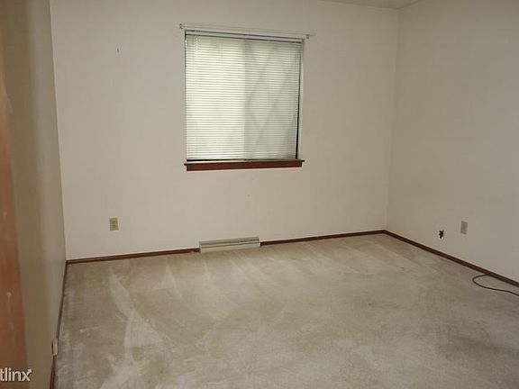 6051 west port unit C_7