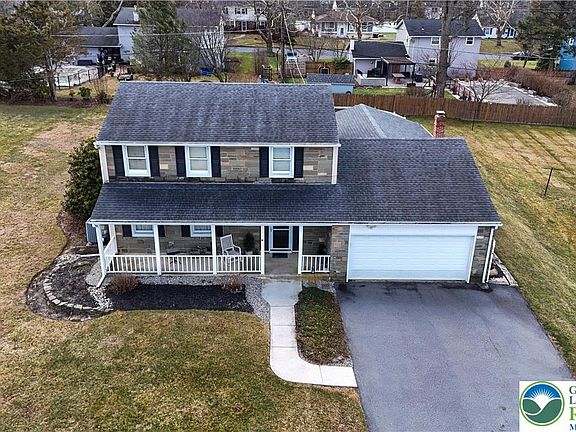 4th image of 517 Apple Hill Dr