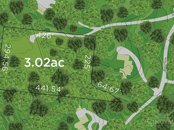 3 Noel Ln, Indian Hill, OH 45243