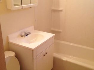 760 5th Ave APT 2, East Mc Keesport, PA