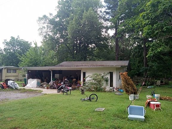 2nd image of 110 Holt Ave