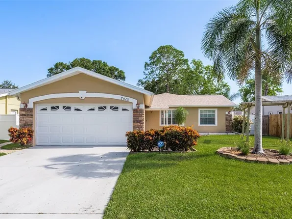 7413 119th Ave, Largo, FL 33773