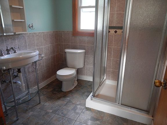 5th image of 1433 S Wenonah Ave