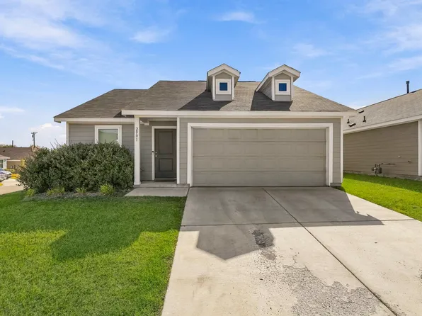 2901 Questa St, Fort Worth, TX 76119