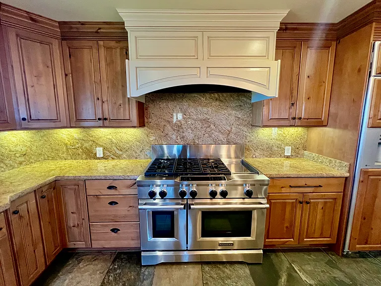 300 Corona Rd — Photo 13