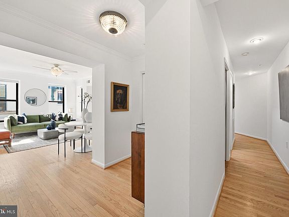 5th image of 2633 Adams Mill Rd NW APT 402