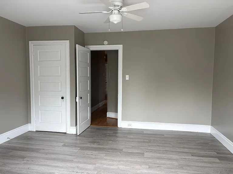 853 E Philadelphia St — Photo 13