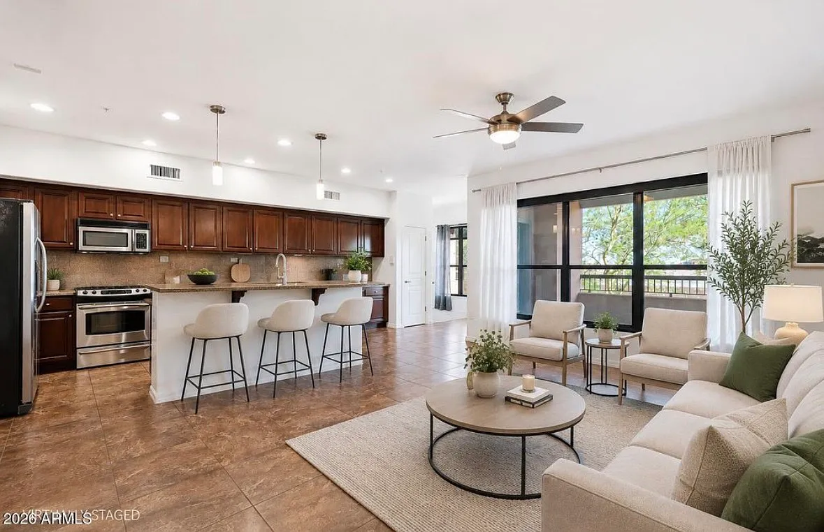 3 bed, 1647 sqft, $2,745 — Photo 1